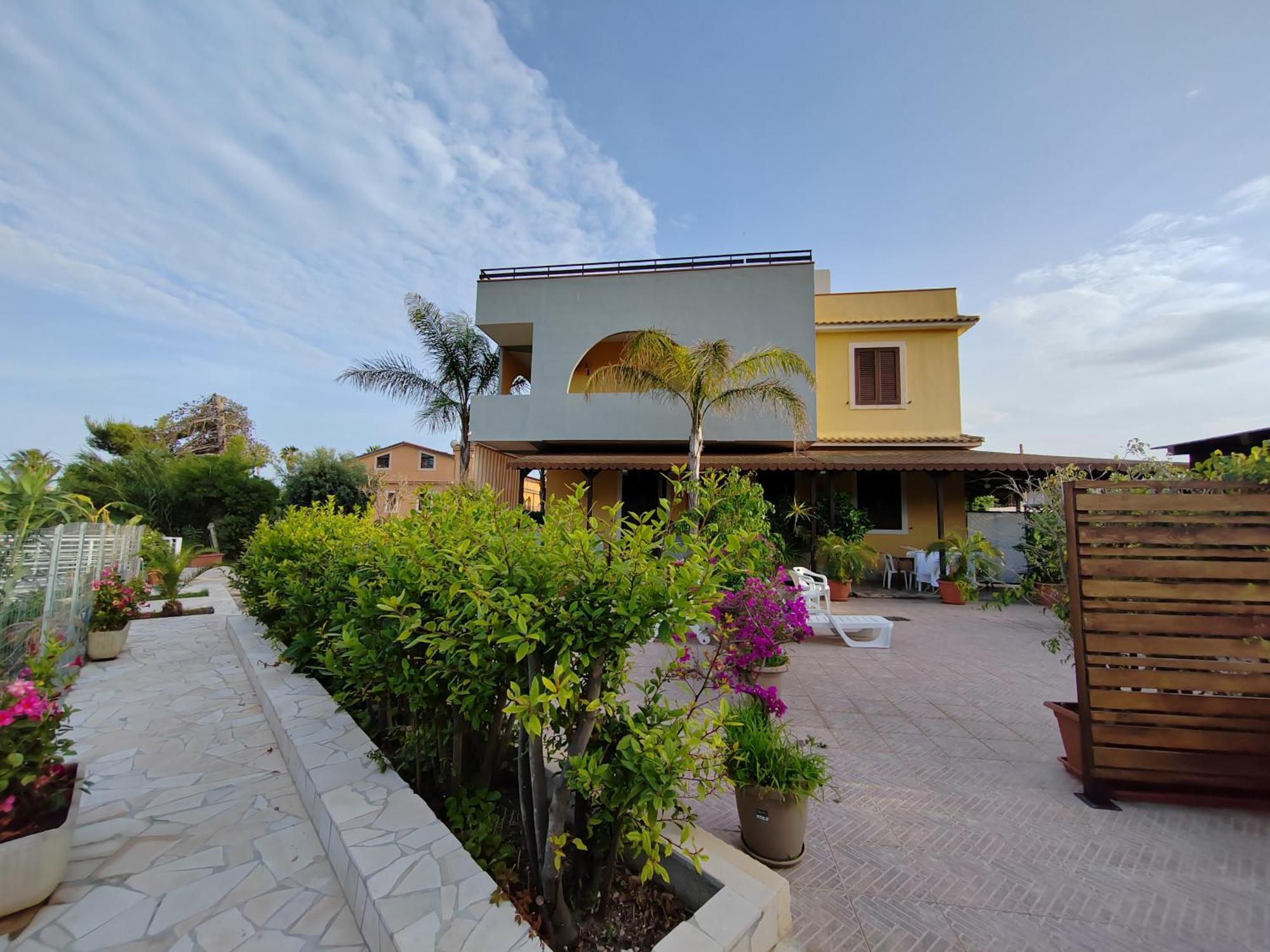 Apartamento Xenia Garden 2 Avola Exterior foto